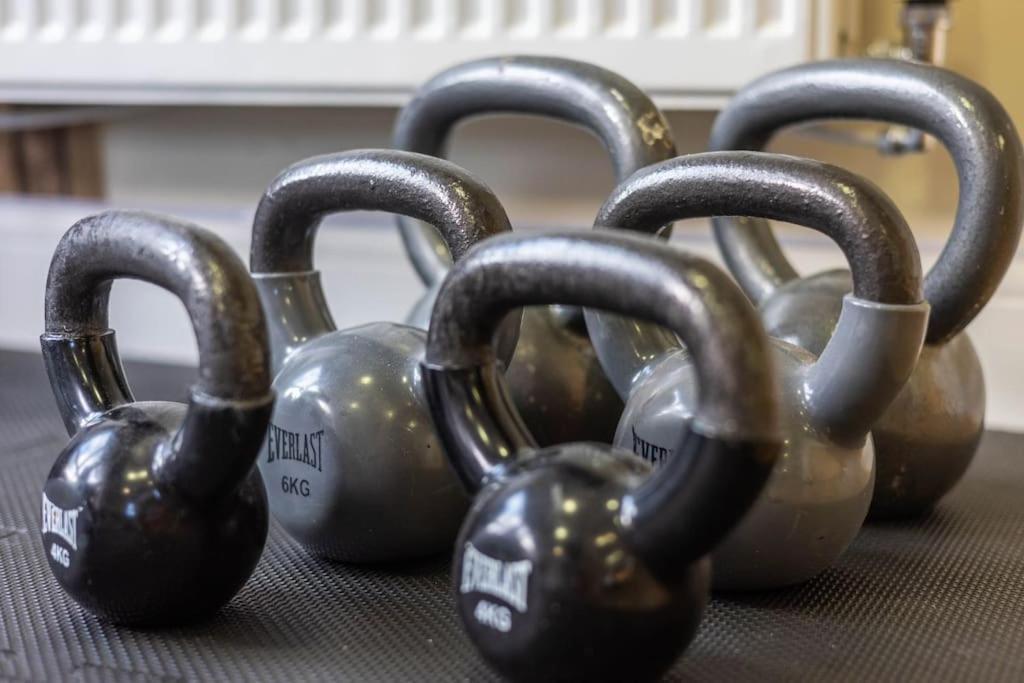 The Wellness Lodge- Gym, Table Tennis, Cinema, Parking And More! Μπαθ Εξωτερικό φωτογραφία